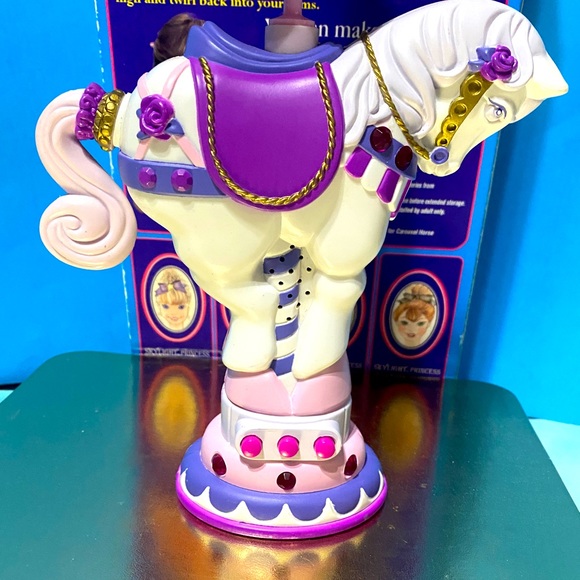 SKYLIGHT CELESTIAL PRINCESS CAROUSEL HORSE LIGHT N’ SOUND MUSIC VTG 1996 WORKS! - Picture 13 of 16